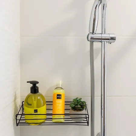 Nabaro 80 Seaside Escape - Armonie, Intimitate Si Parcare Privata Appartement