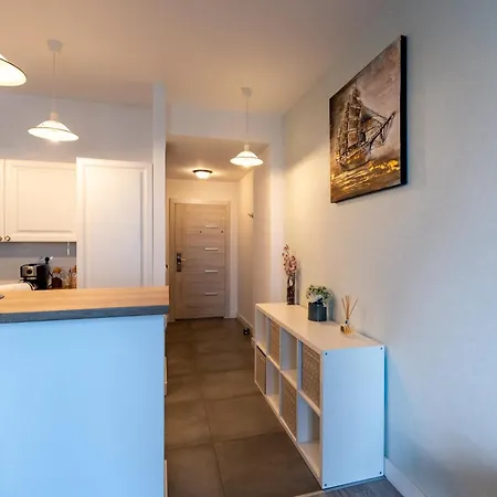 Nabaro 80 Seaside Escape - Armonie, Intimitate Si Parcare Privata